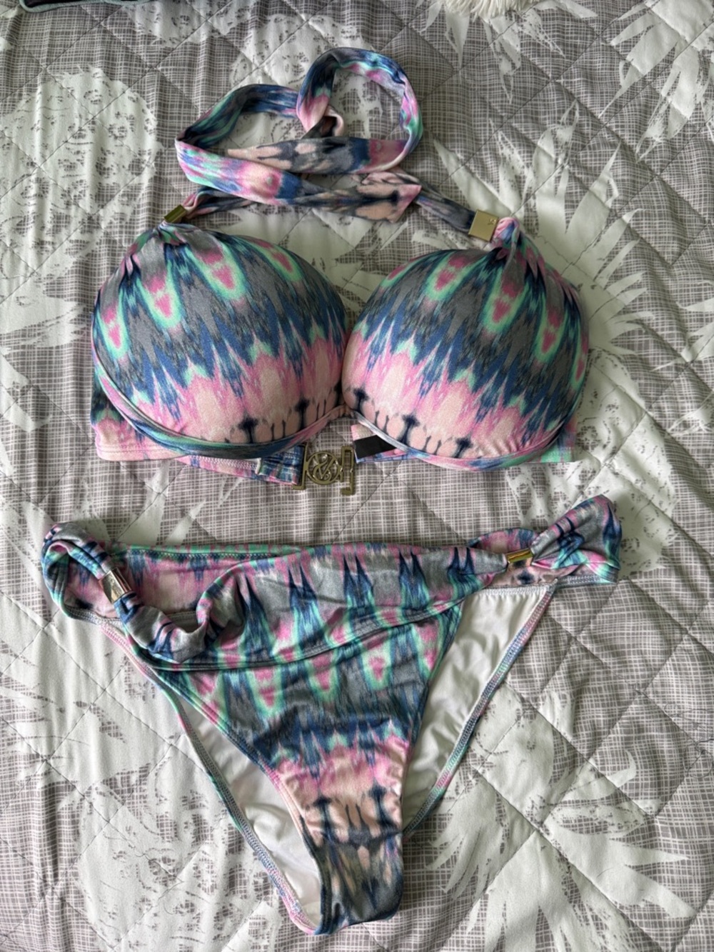 Victoria’s Secret 34DD L Pastel Watercolor Tie-Dye Bikini Set